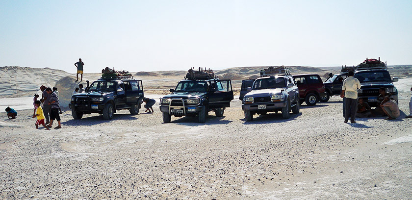 3-safari-trips-in-baharia-oasis