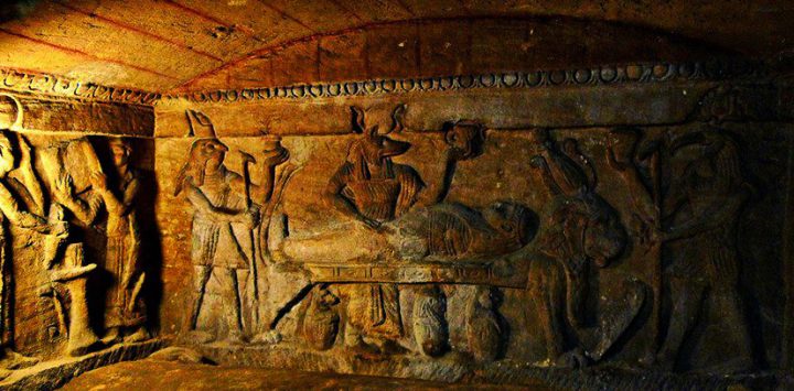 5-catacombs-of-kom-el-shoqafa-alexandria